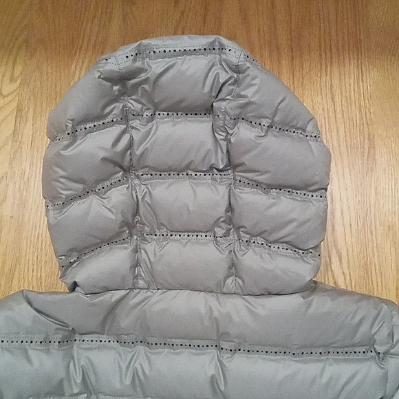 NIKE Tech Fleece Aeroloft Parka Jacket Small - Picture 4 of 11